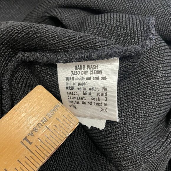 Vintage Pendleton Embroidered Cardigan - Picture 9 of 9